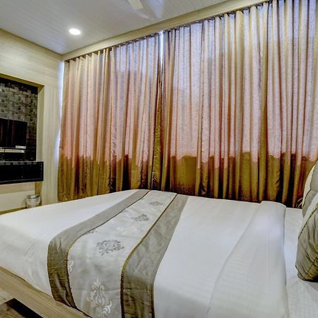 Hotel Arts International Mumbai  Buitenkant foto