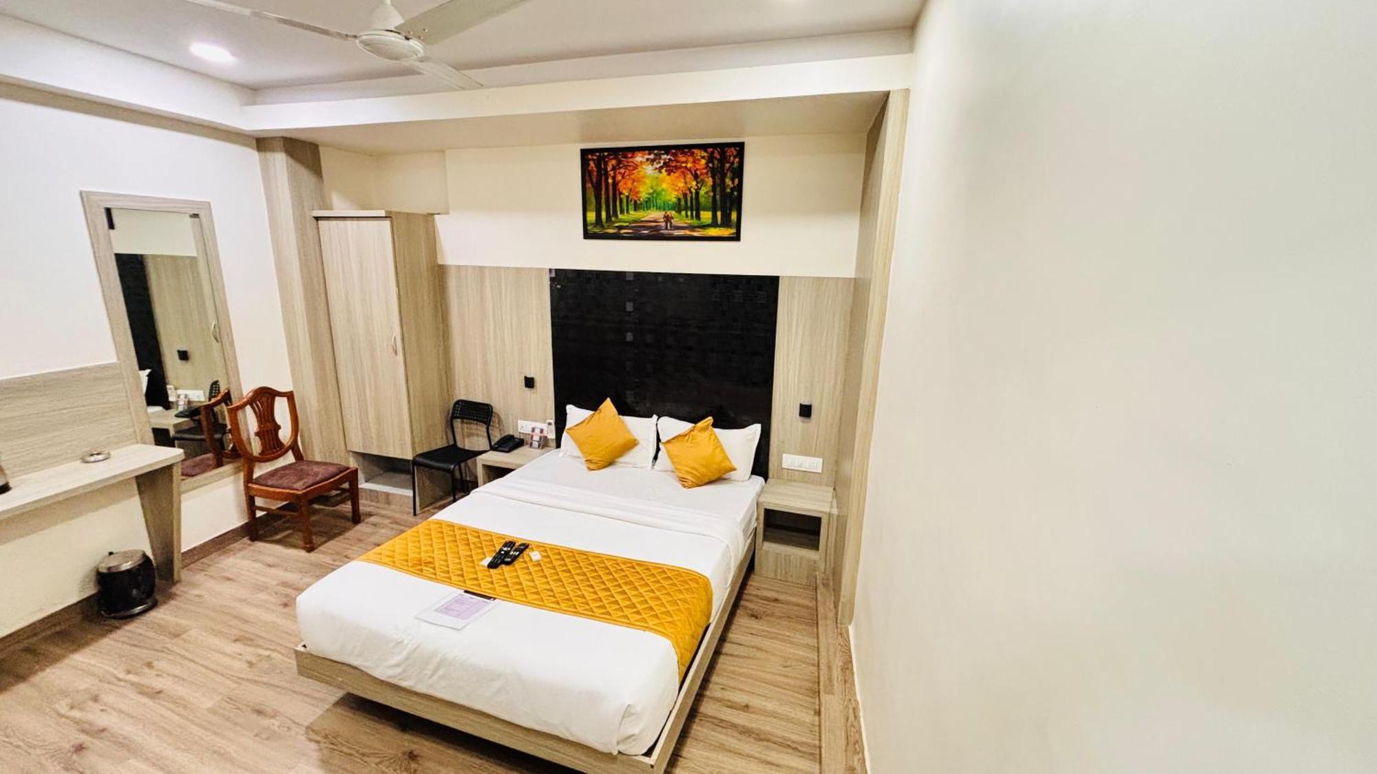 Hotel Arts International Mumbai  Buitenkant foto