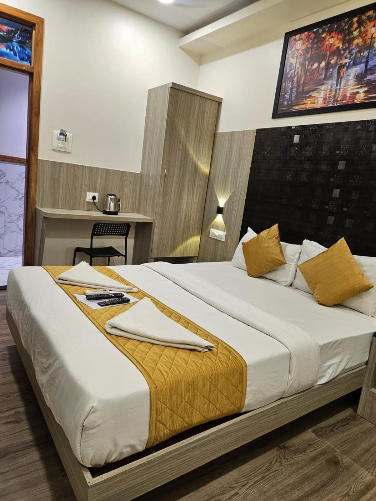 Hotel Arts International Mumbai  Buitenkant foto
